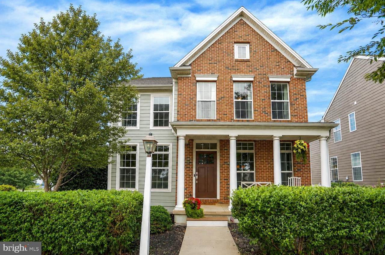 161 Walden Way - Photo 1