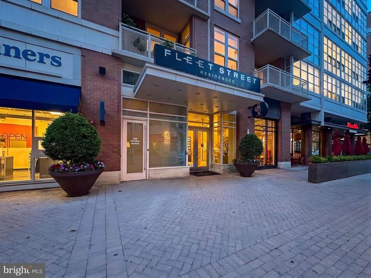 157 Fleet Street - Photo 1