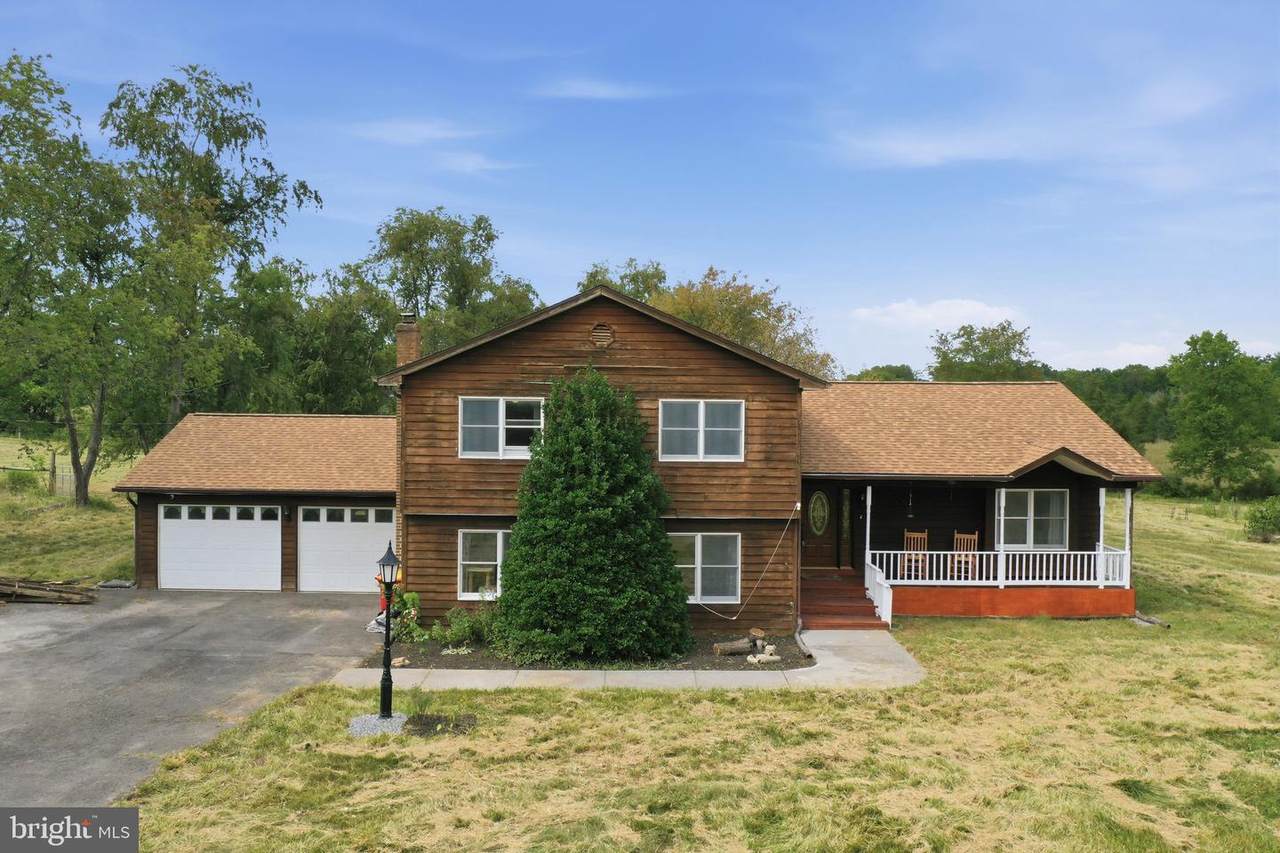 598 White Oaks Drive - Photo 1