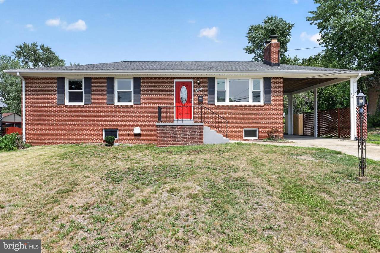 4402 Ridgecrest Drive - Photo 1