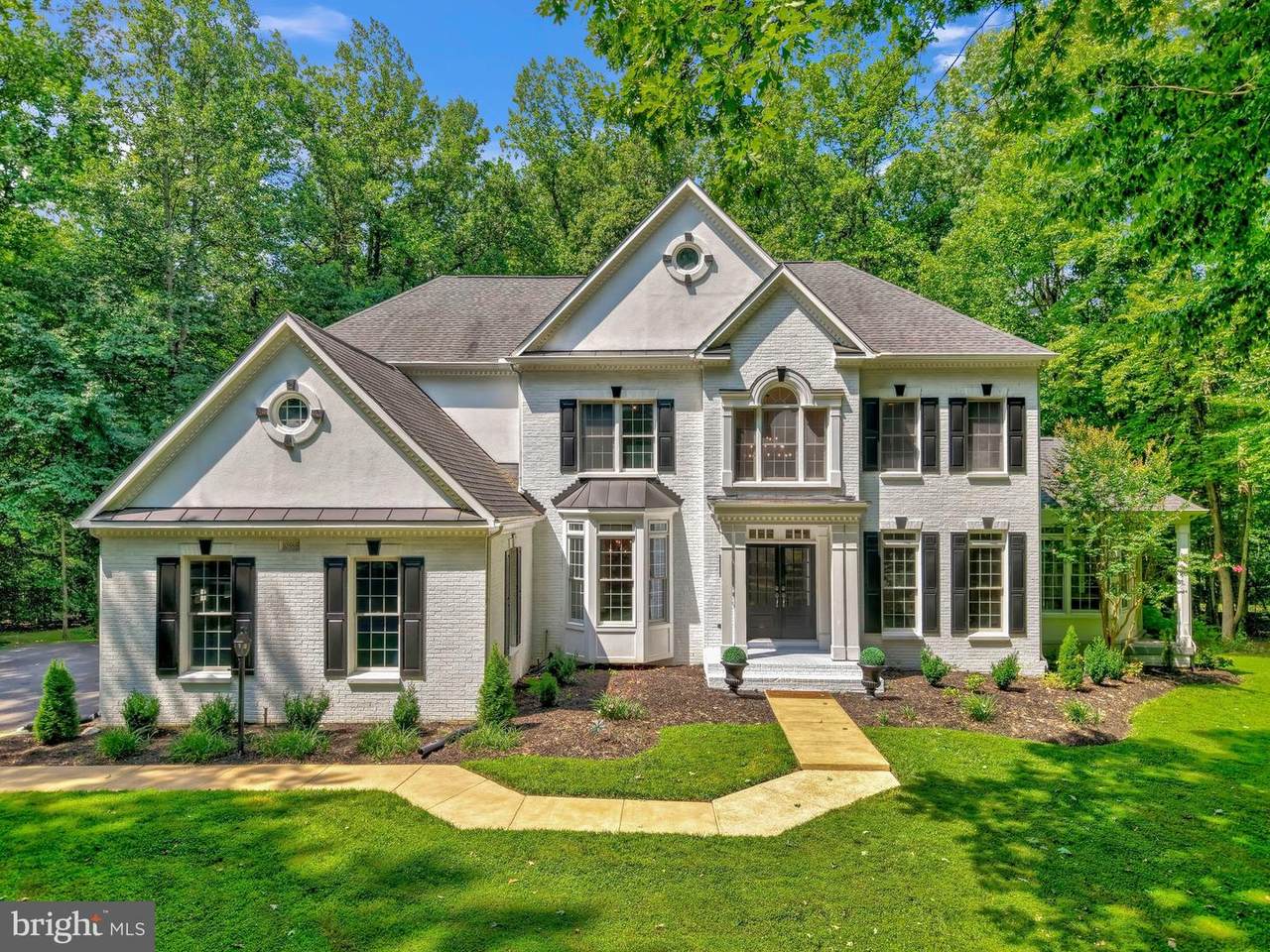 10588 Canterberry Road - Photo 1