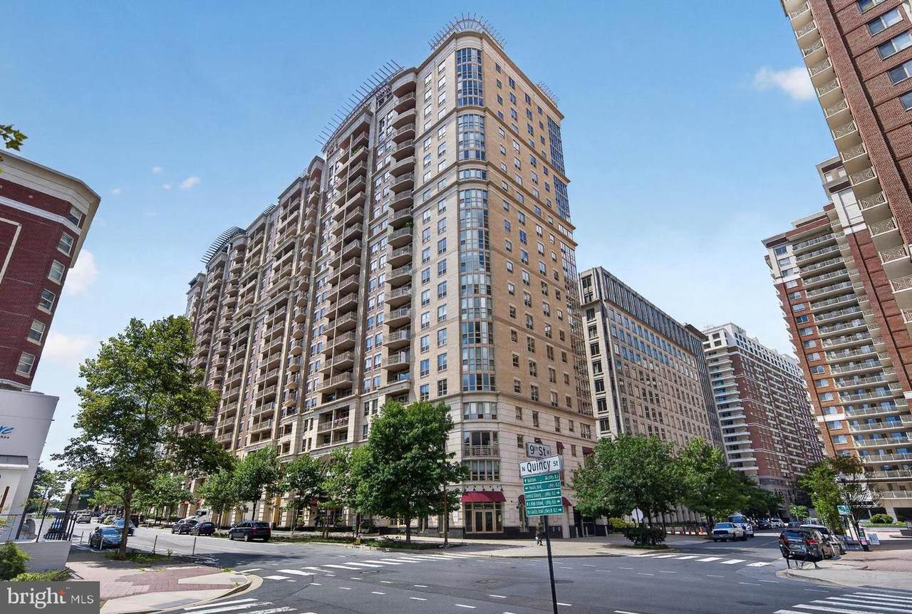 888 Quincy Street - Photo 1