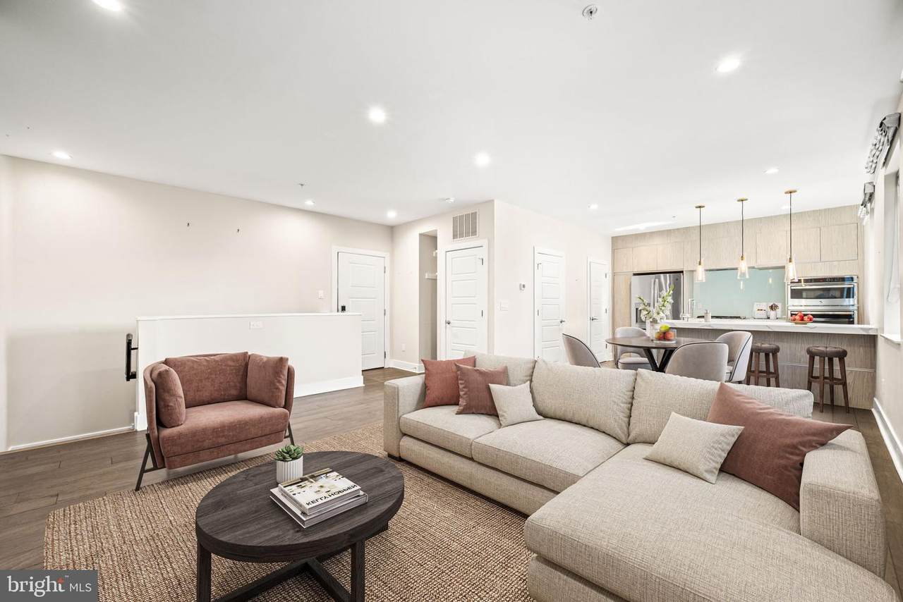 1405 Frankford Avenue - Photo 1