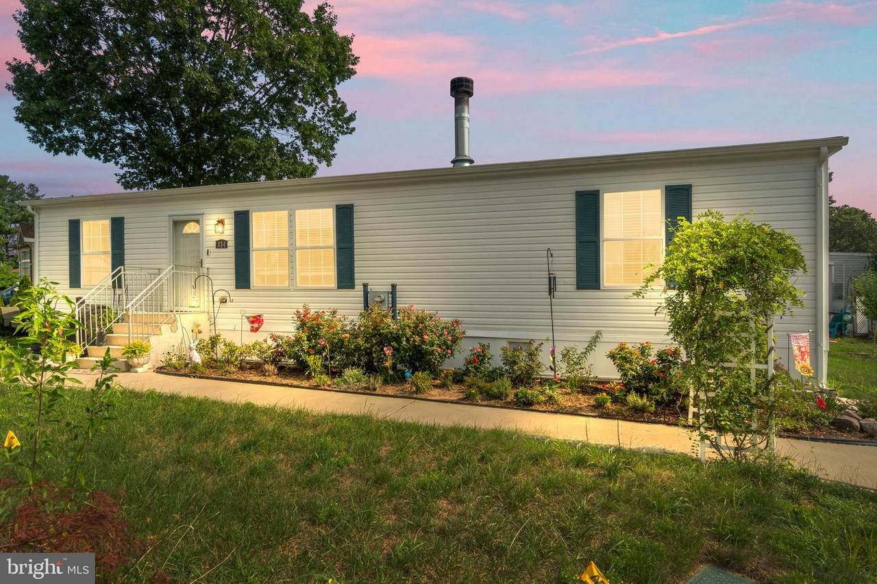 814 North Street - Photo 1