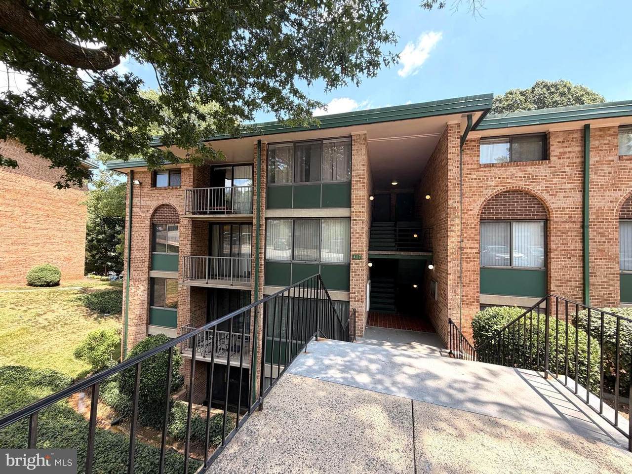 487 Armistead Street - Photo 1