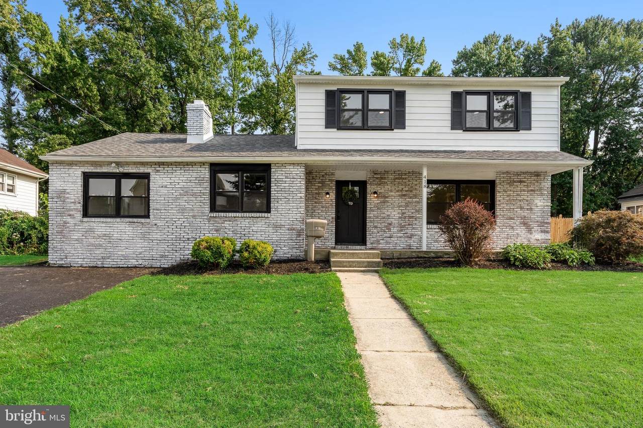 418 Kingston Drive - Photo 1