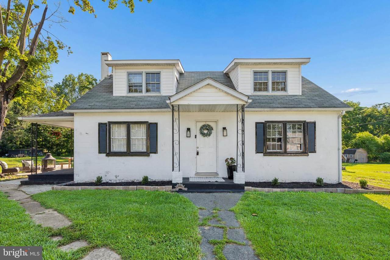 15851 Smith Road - Photo 1