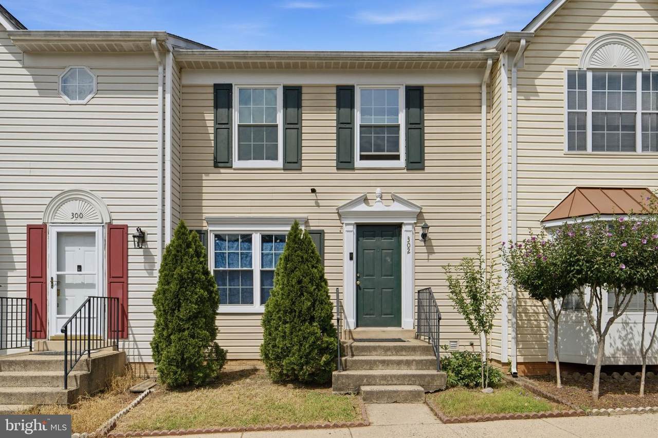 302 Moseby Court - Photo 1