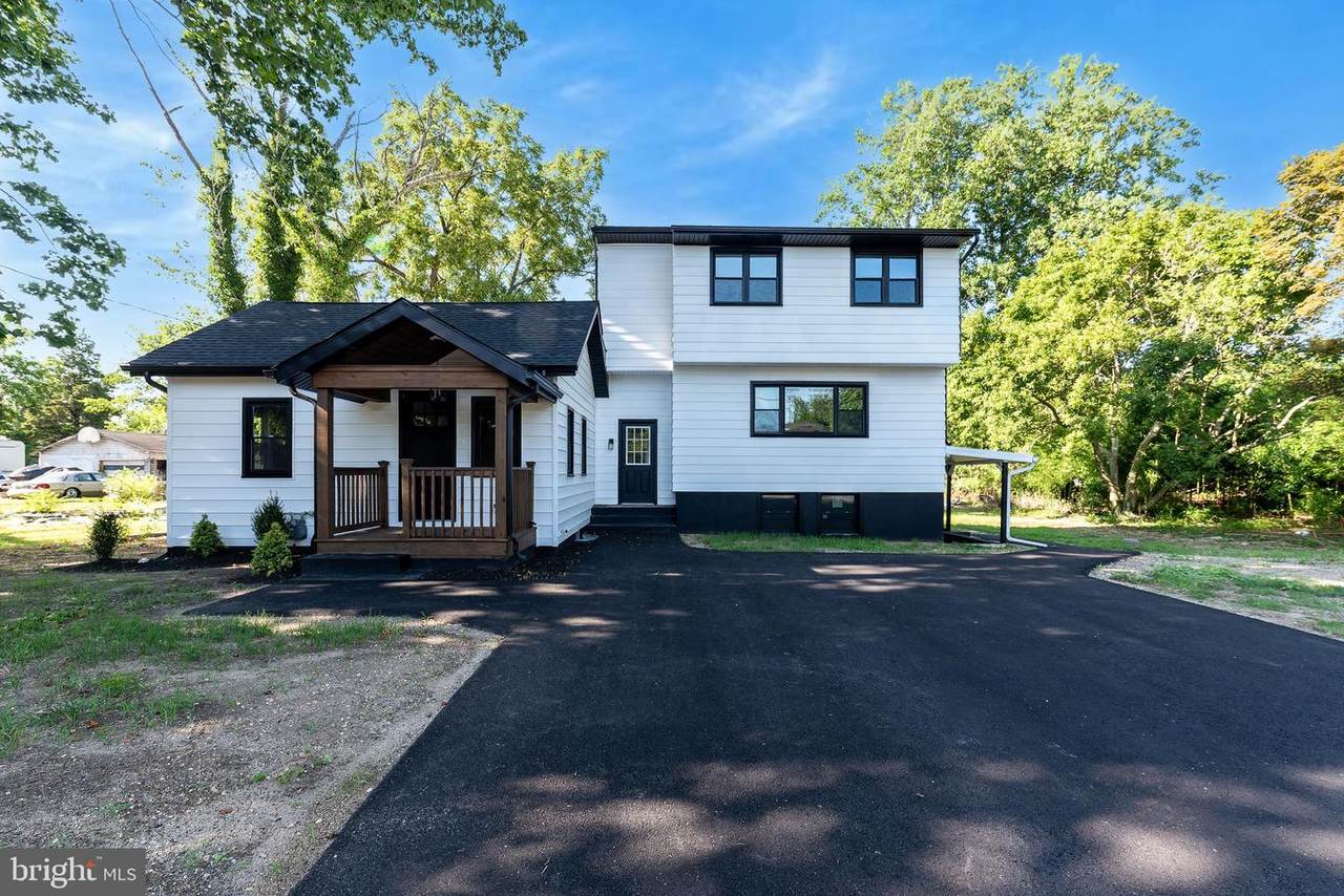 108 Yelkca Avenue - Photo 1
