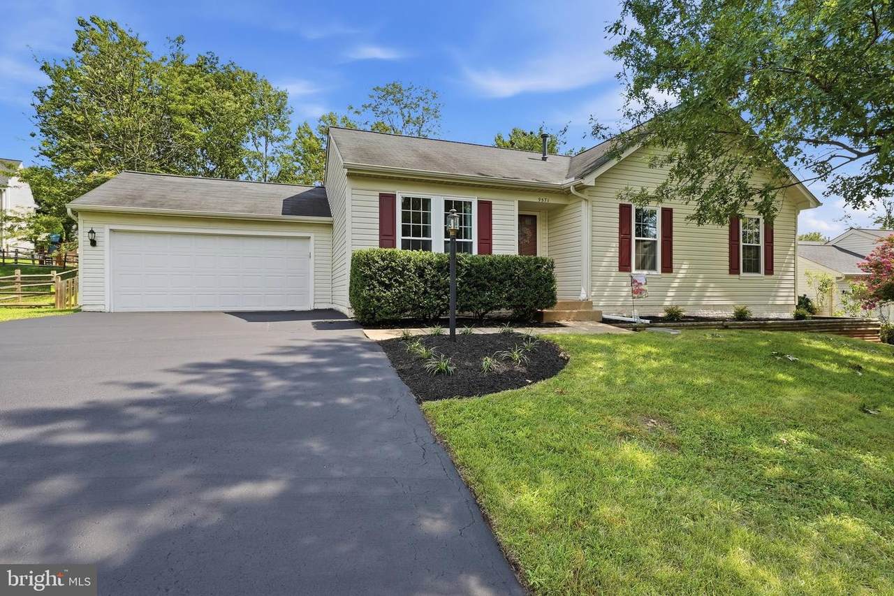 9571 Basilwood Drive - Photo 1