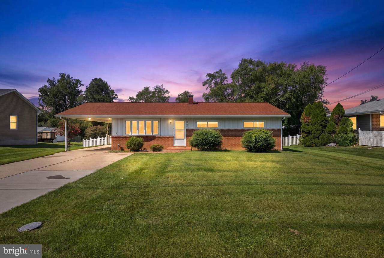 9702 Winkler Street - Photo 1
