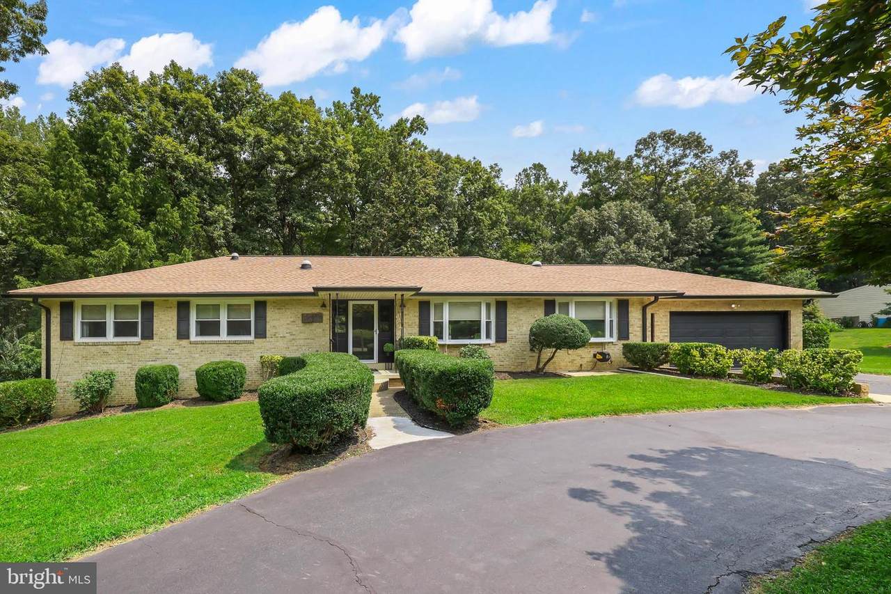 6916 Harvey Road - Photo 1