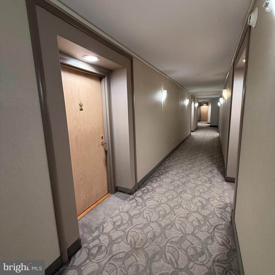 https://bt-photos.global.ssl.fastly.net/brightmls/1280_boomver_1_805183873332-2.jpg
