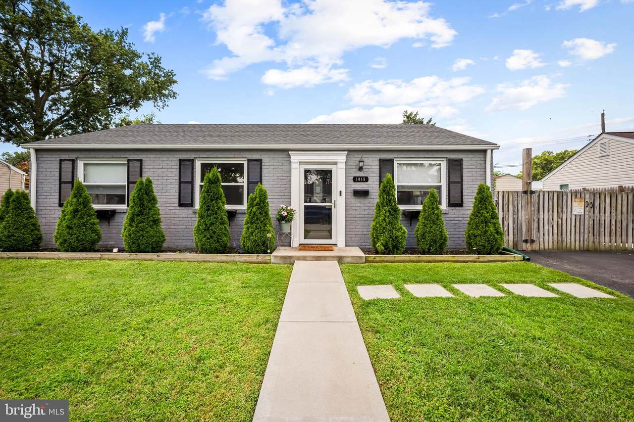 1015 Edgerly Road - Photo 1