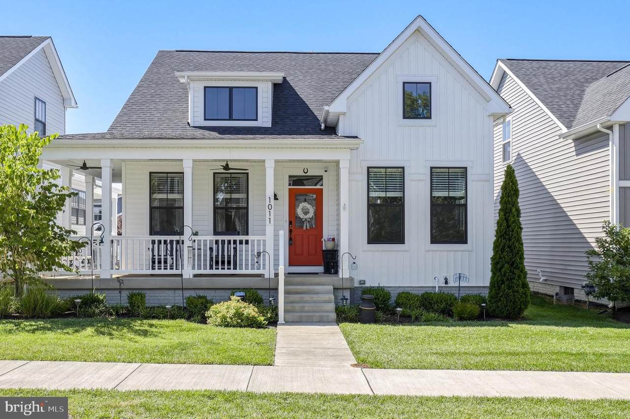 1011 Furgeson Lane - Photo 1