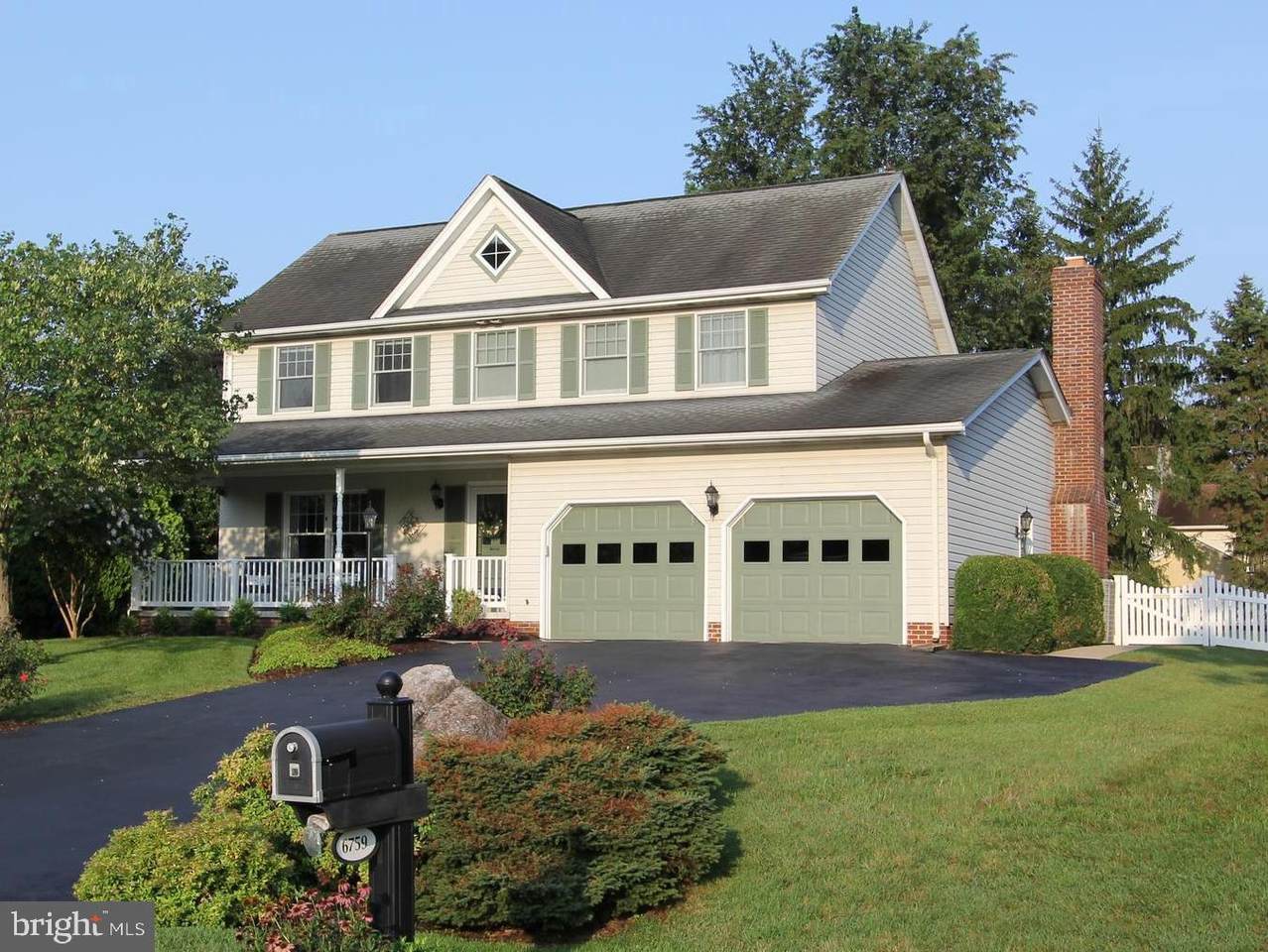 6759 Meadowside Drive - Photo 1
