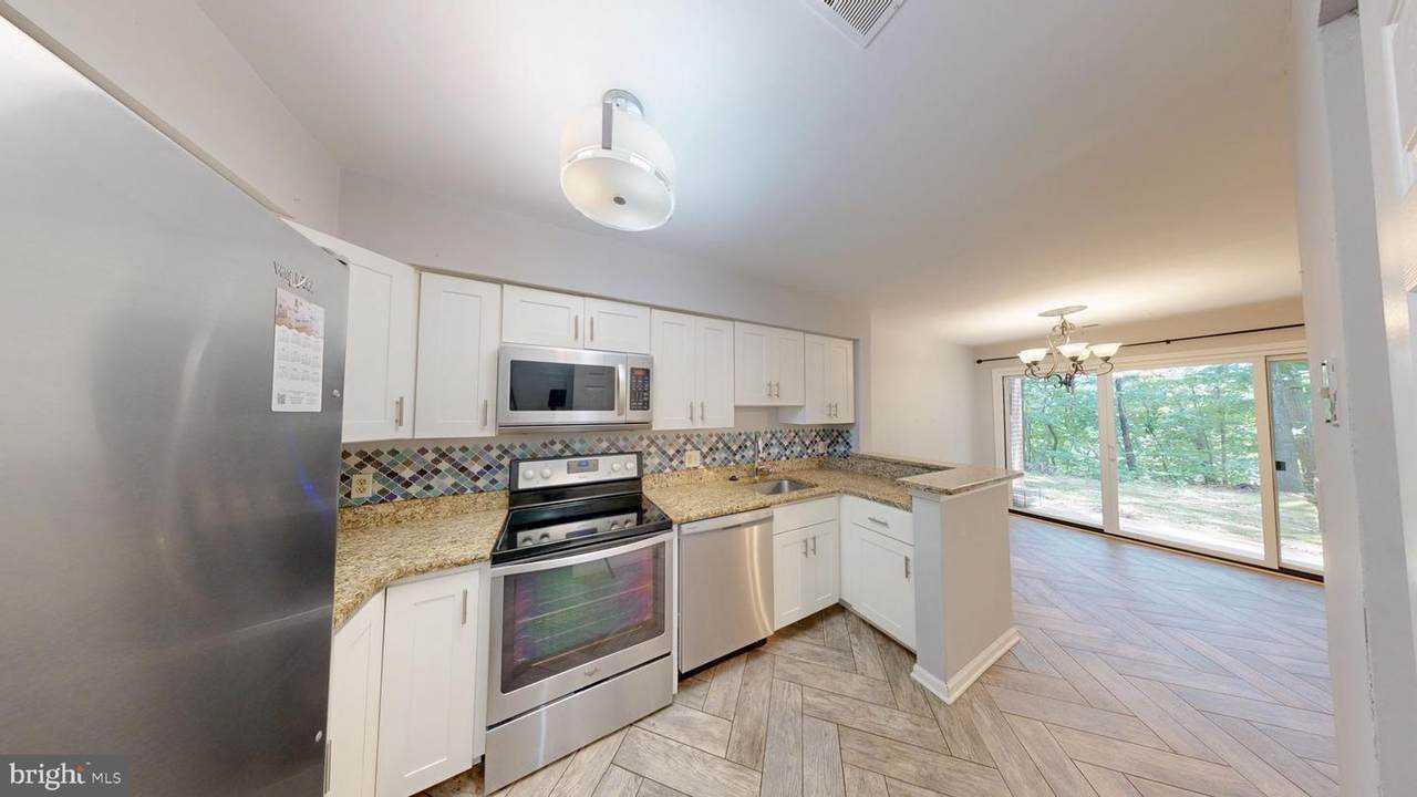 11100 Beaver Trail Court - Photo 1
