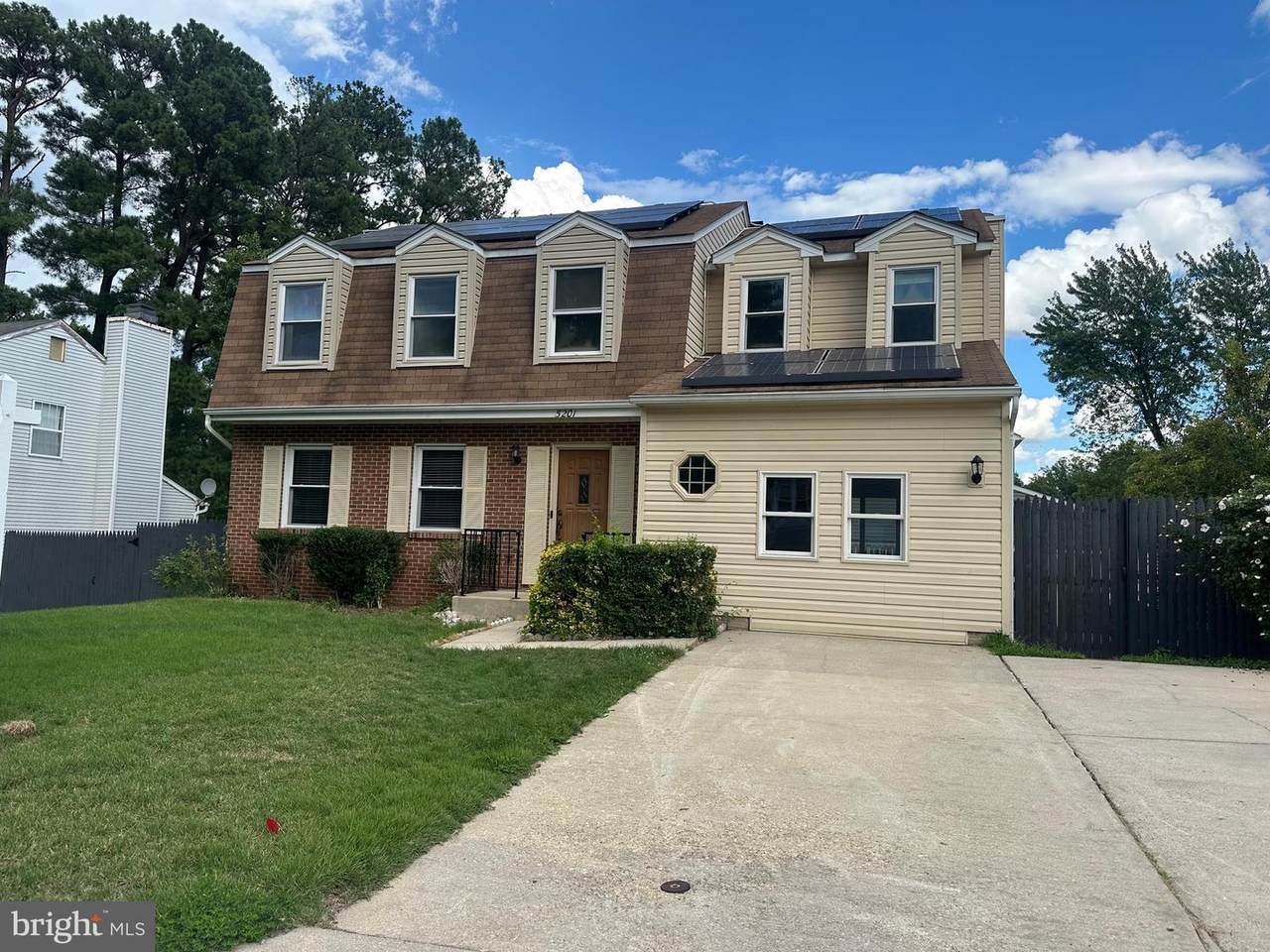 5201 Aldershot Drive - Photo 1