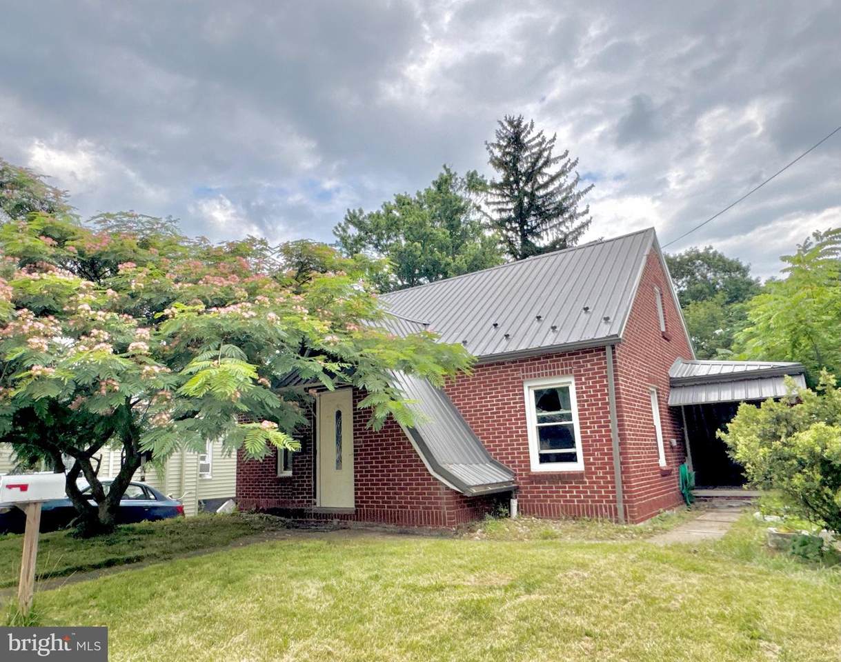 21 Centennial Street - Photo 1