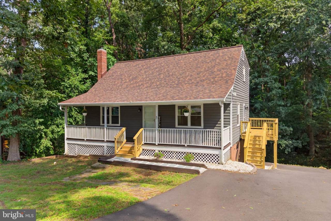 5 Huntington Drive - Photo 1