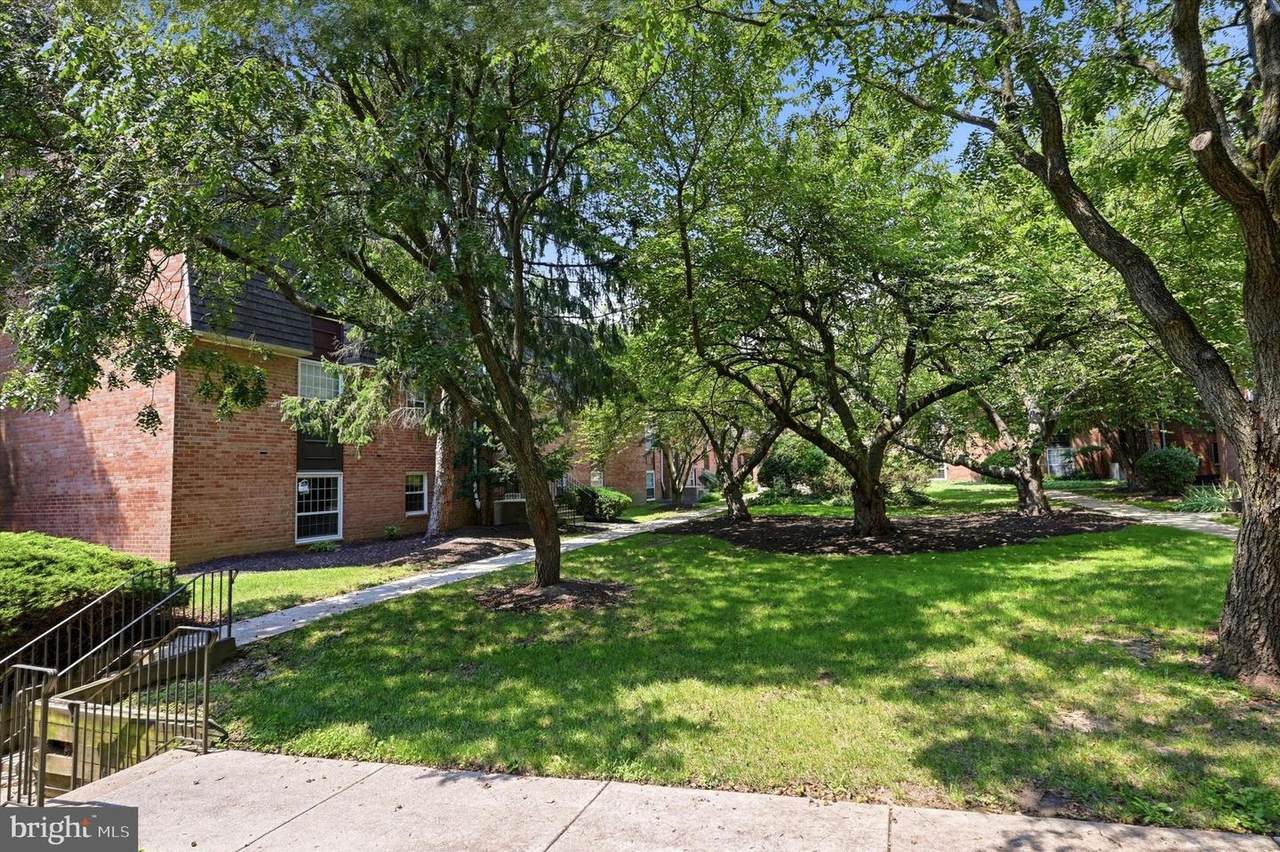 https://bt-photos.global.ssl.fastly.net/brightmls/orig_boomver_2_805198101208-2.jpg