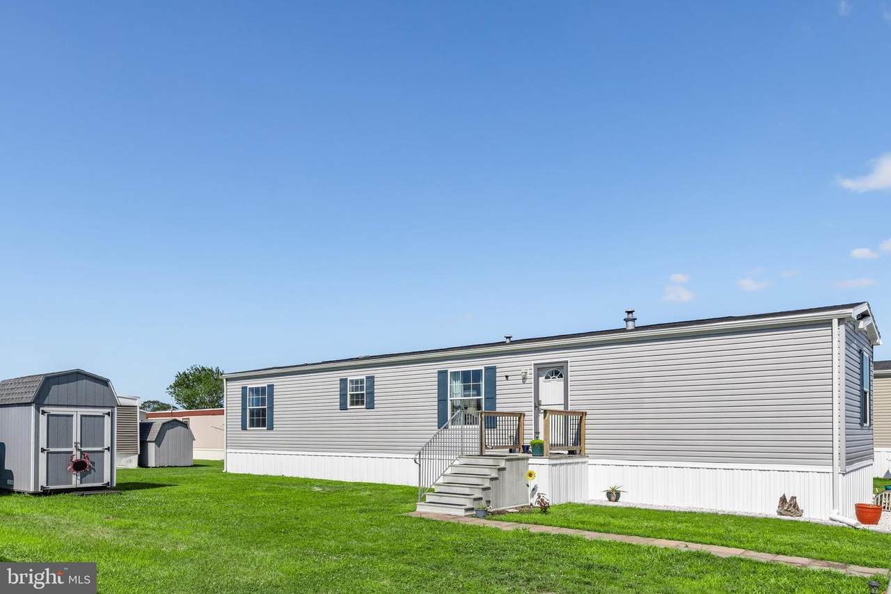 38345 Squirrel Road - Photo 1