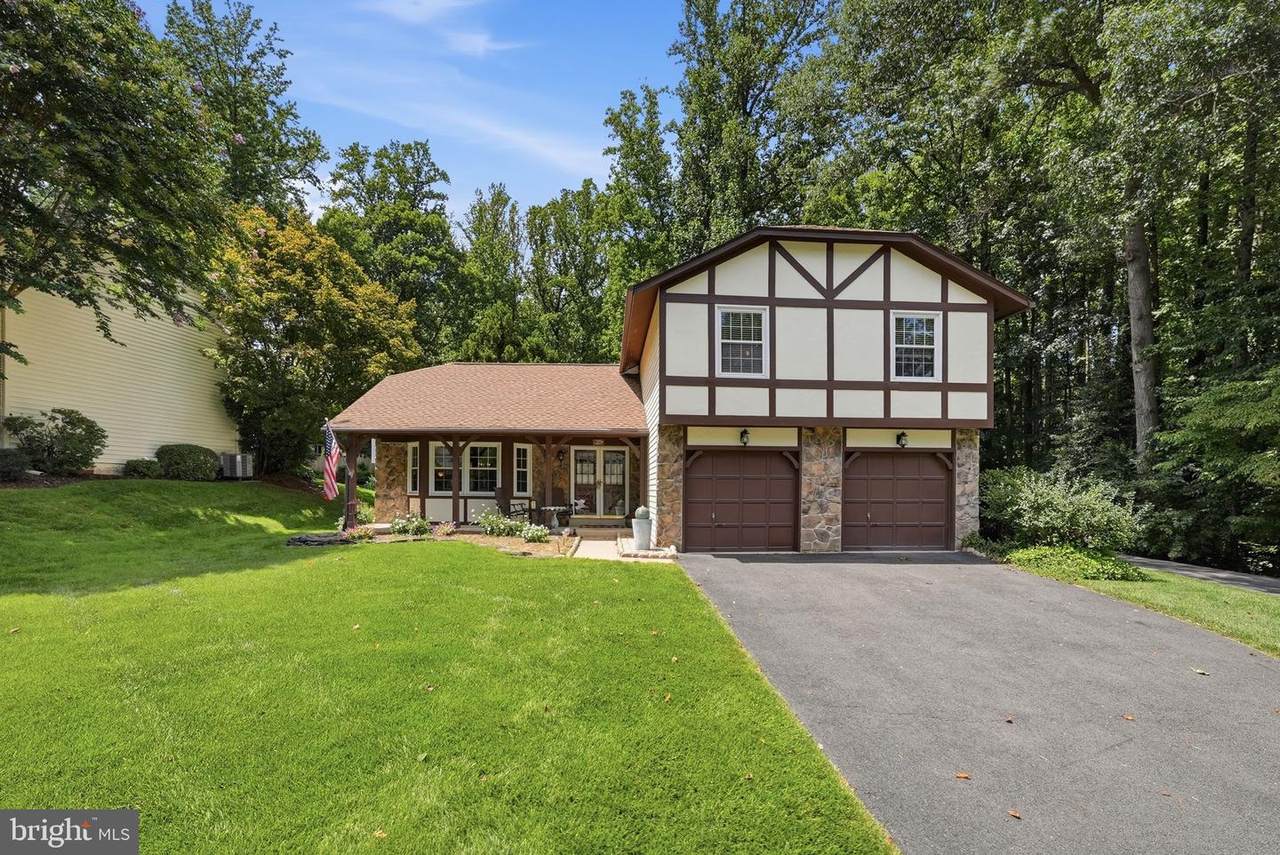 9711 Turnbuckle Drive - Photo 1