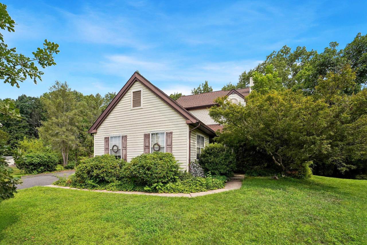 154 Regents Road - Photo 1