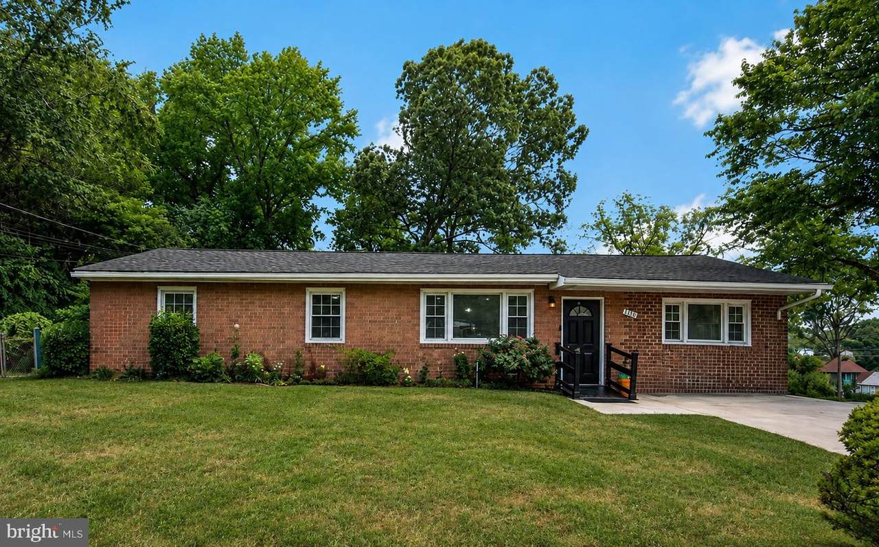 3112 Squire Road - Photo 1