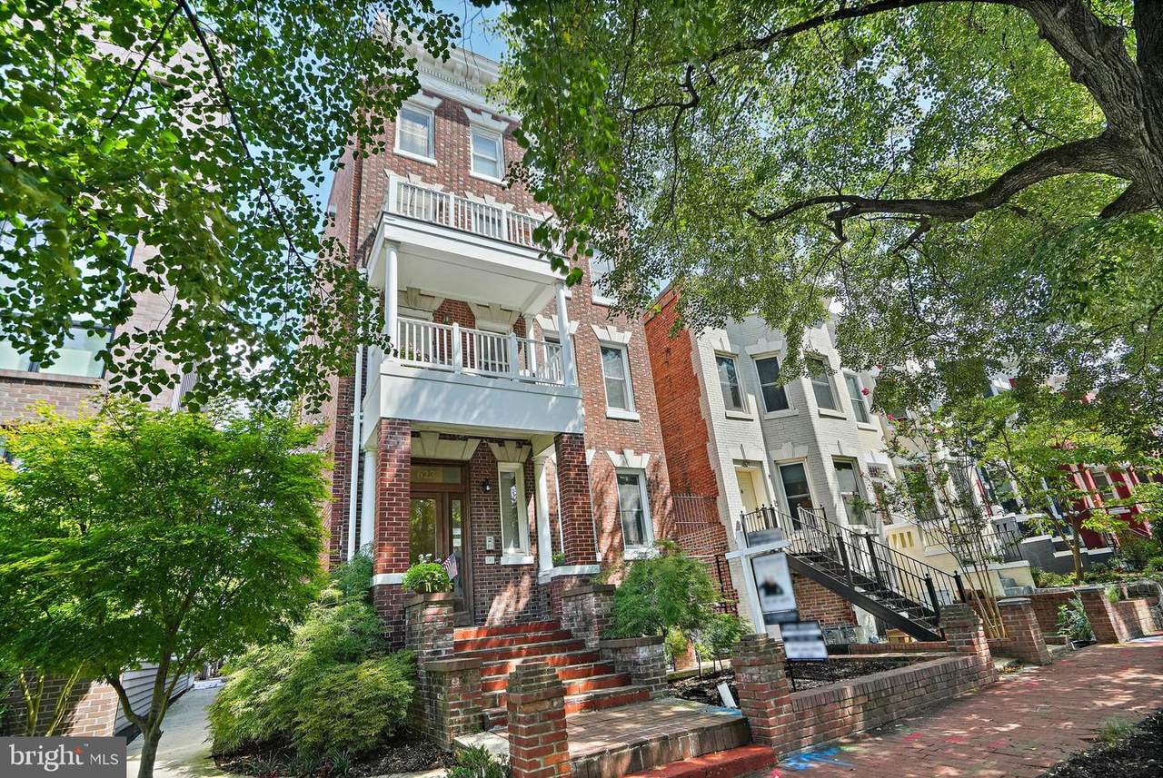 623 5TH Street - Photo 1