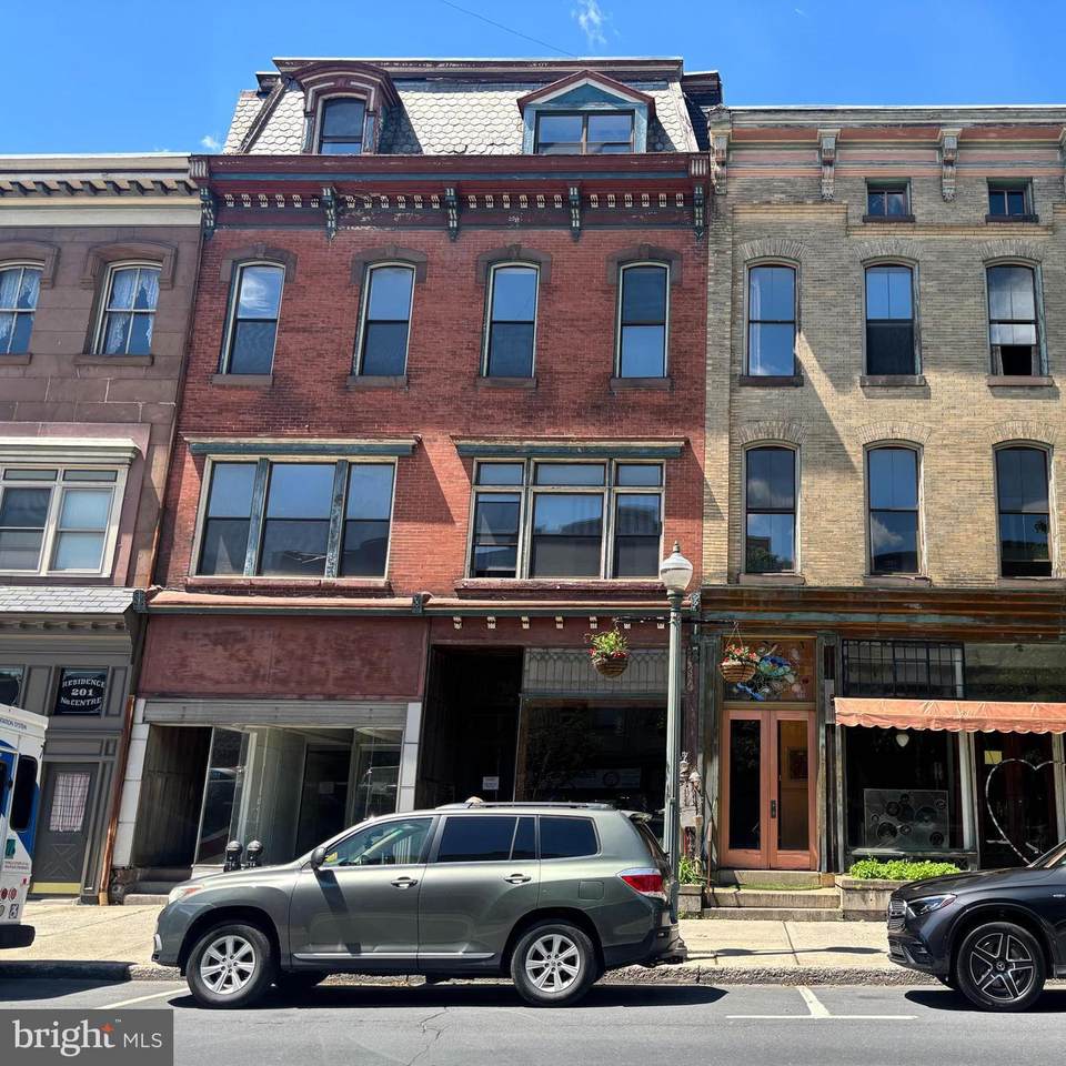 203 Centre Street - Photo 1