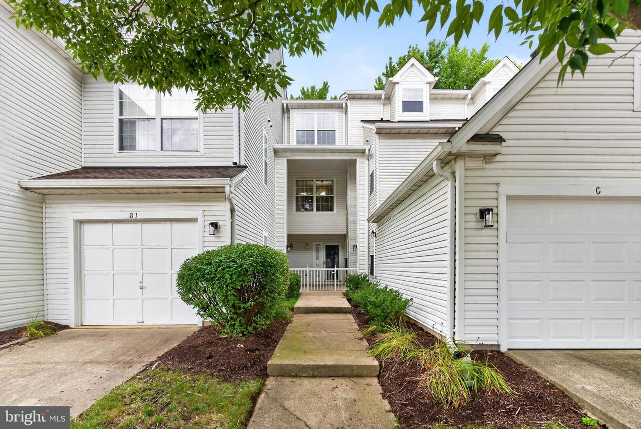 6606 Netties Lane - Photo 1