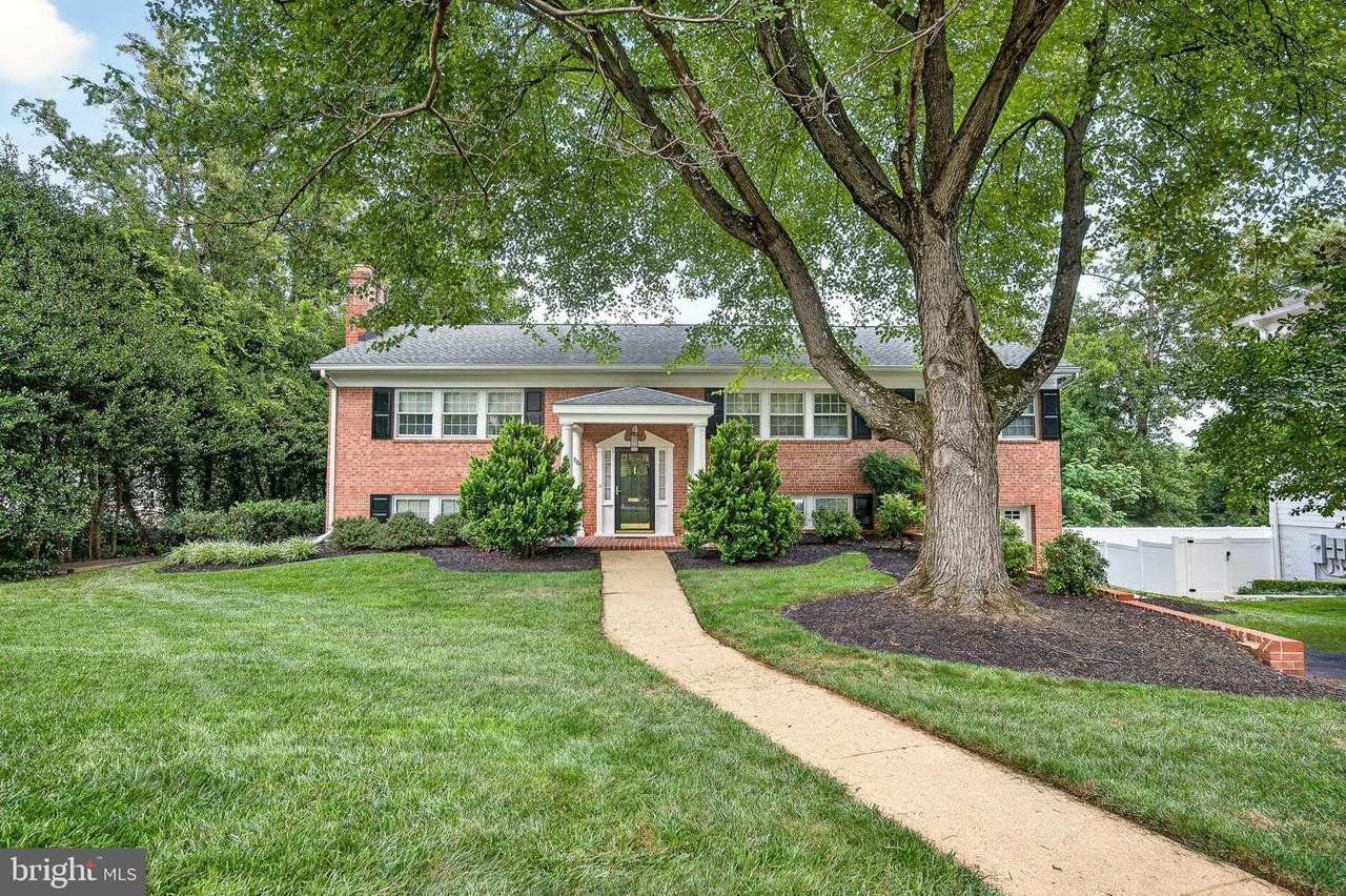 7124 Thrasher Road - Photo 1