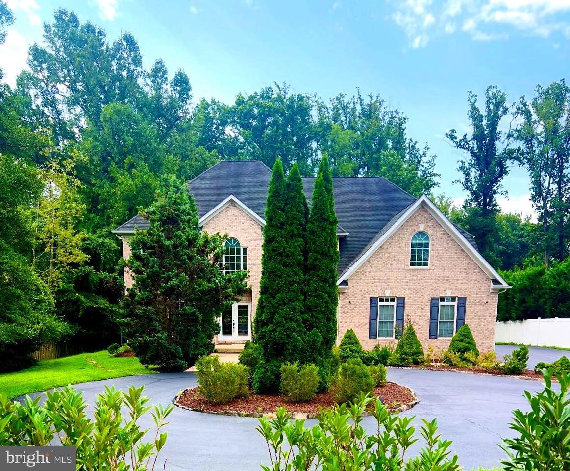 121 Kingsley Road - Photo 1