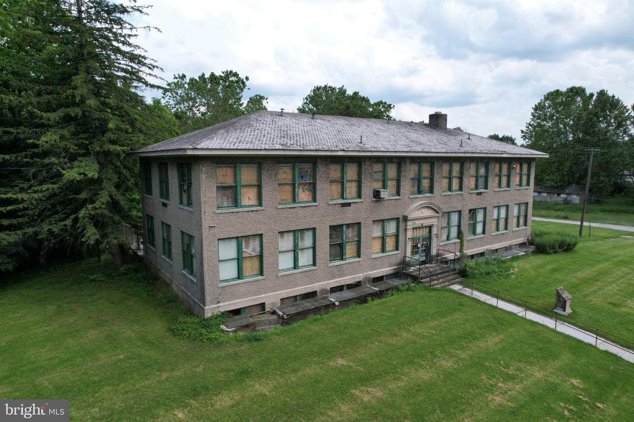 3948 Portland Street - Photo 1