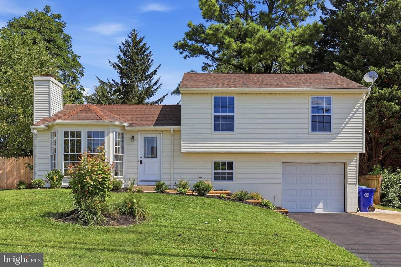 1309 Butterfly Lane - Photo 1