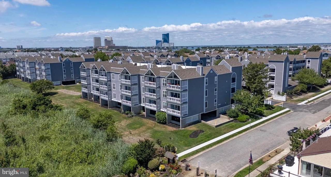 4800 Harbor Beach Boulevard - Photo 1