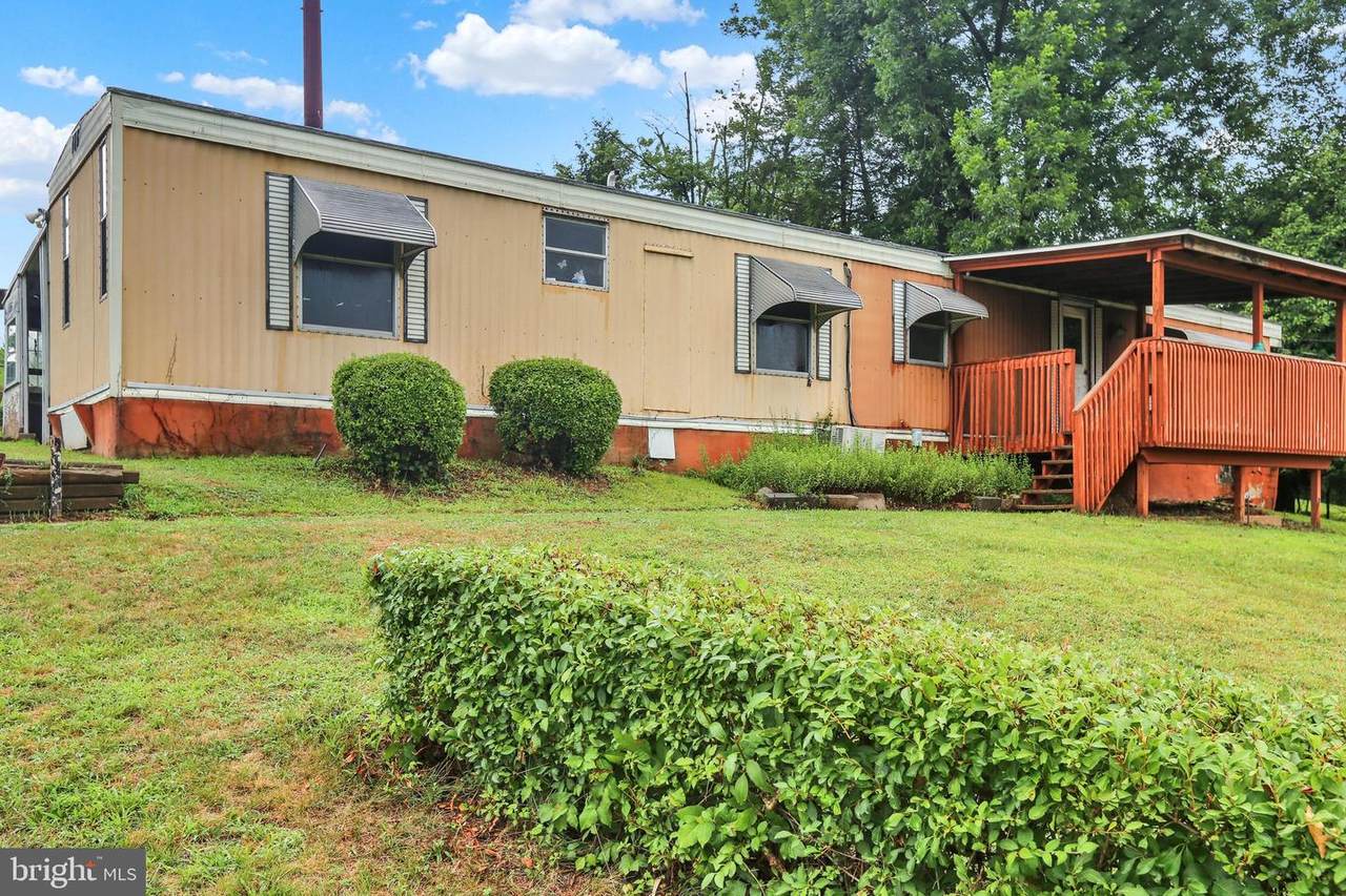 828 Spring City Road - Photo 1