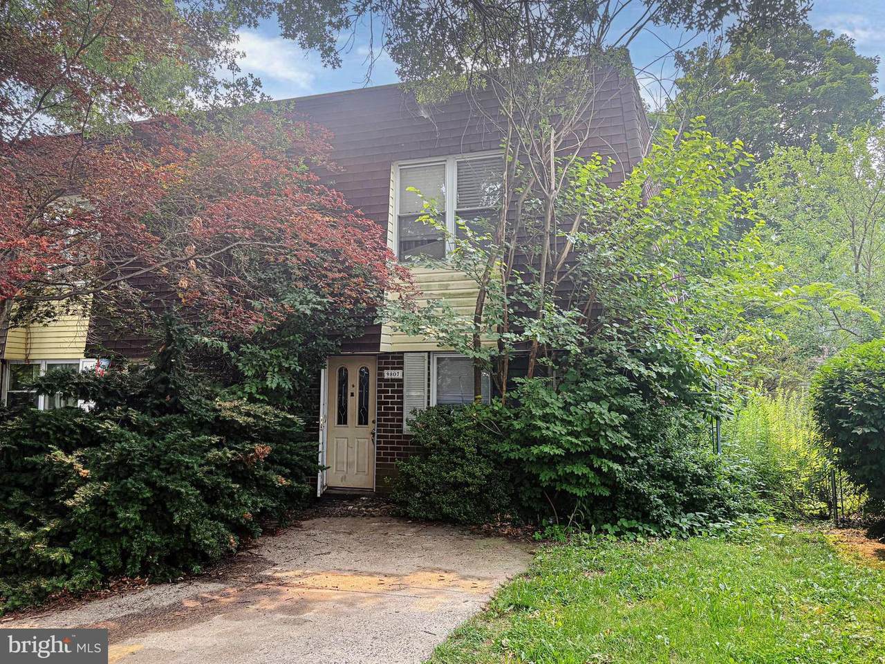 9807 Bonner Street - Photo 1