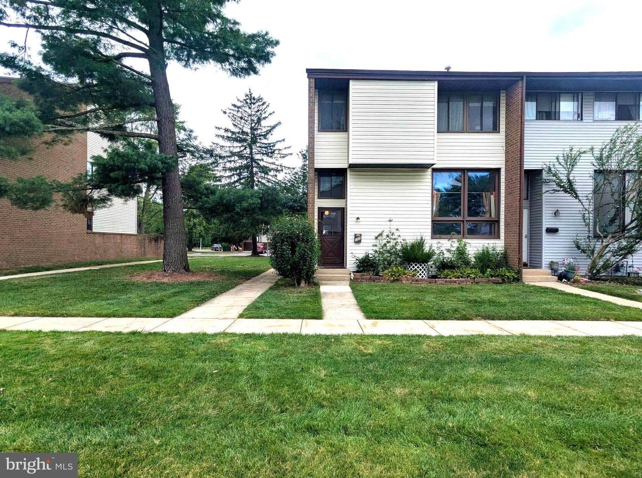 123 Howsington Place - Photo 1