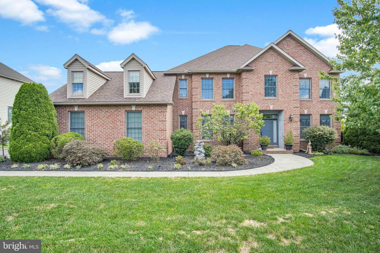810 Crooked Stick Drive - Photo 1