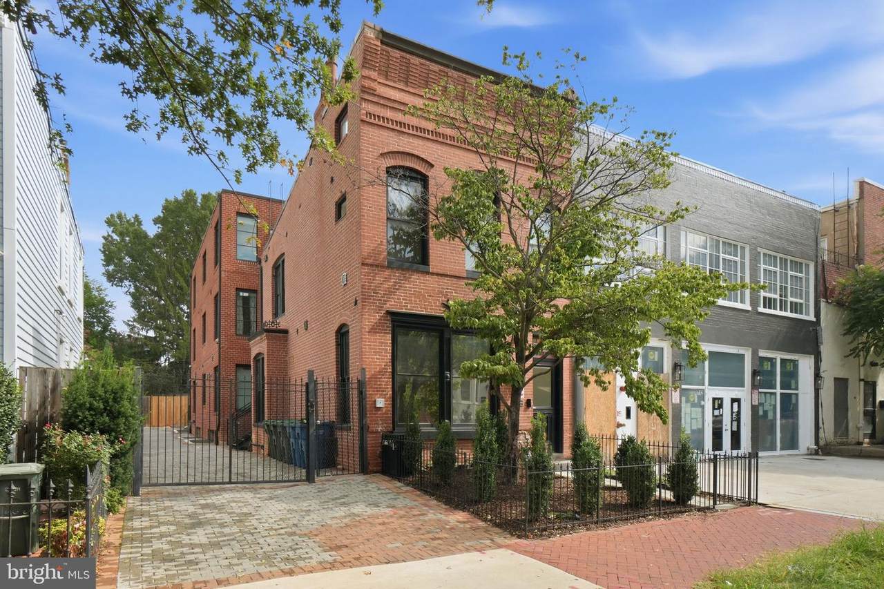 710 E Street - Photo 1