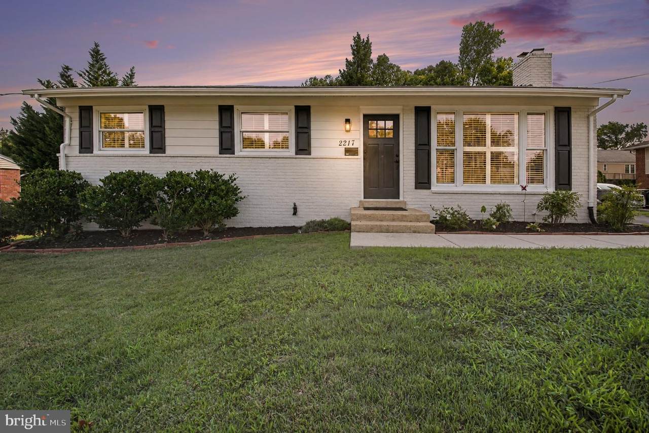 2217 Earley Street - Photo 1