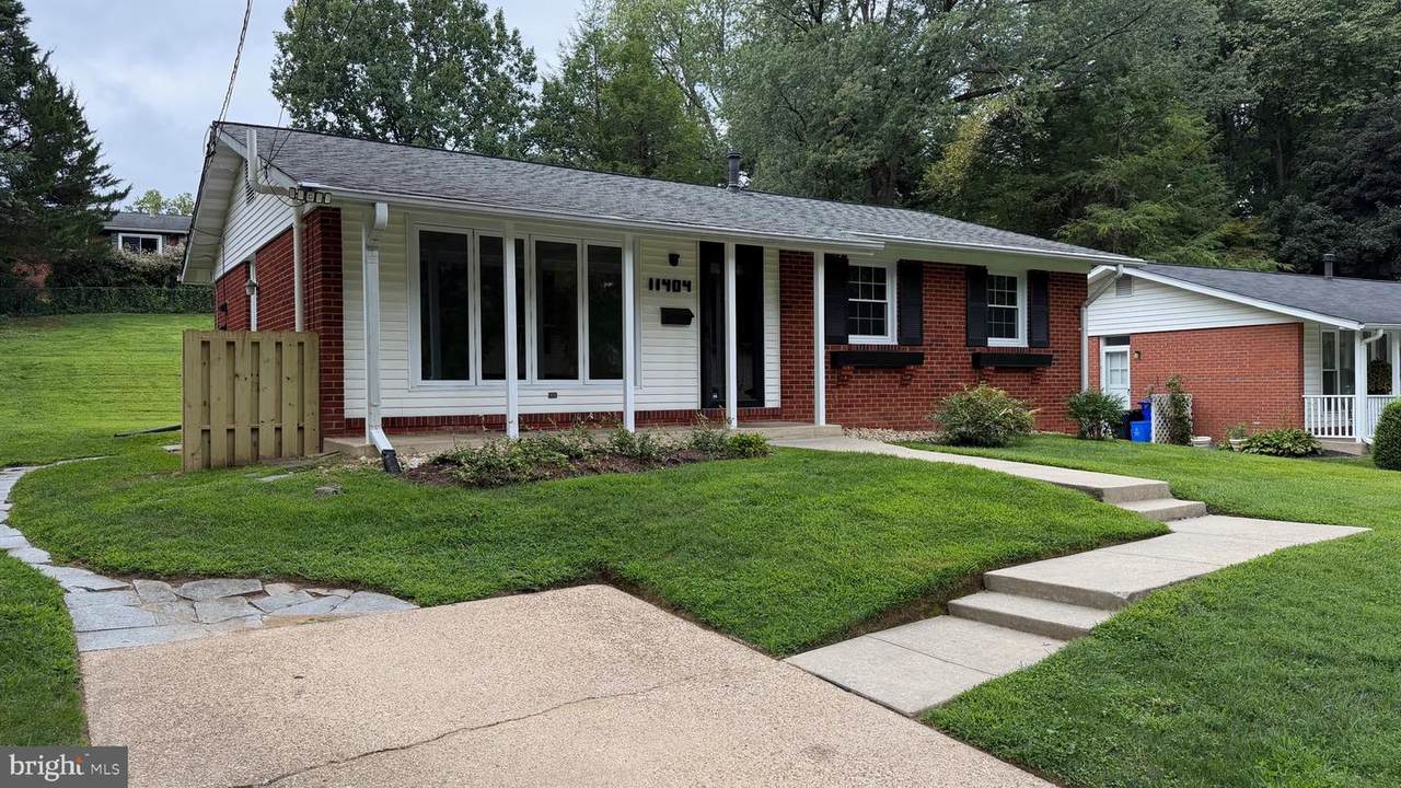 11404 Soward Drive - Photo 1
