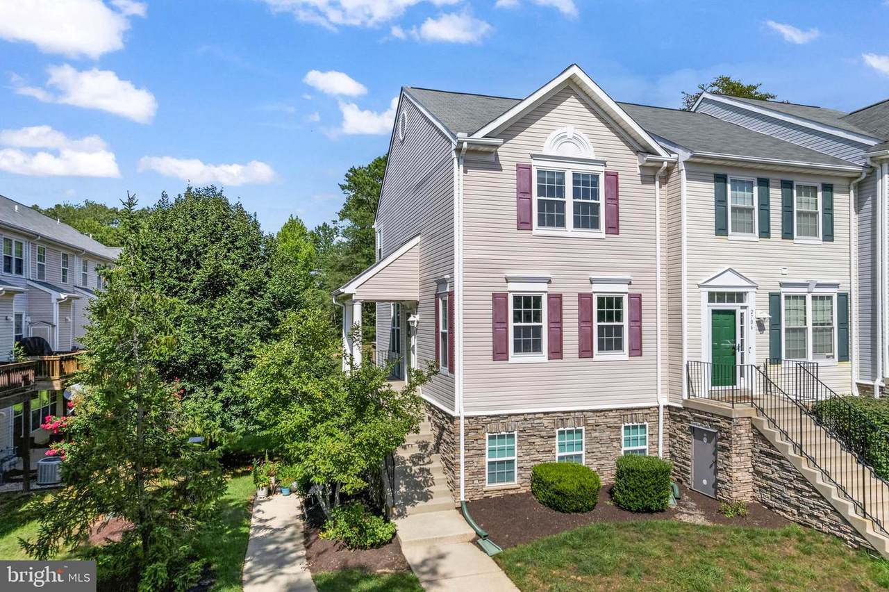 2704 Oak Leaf Court - Photo 1