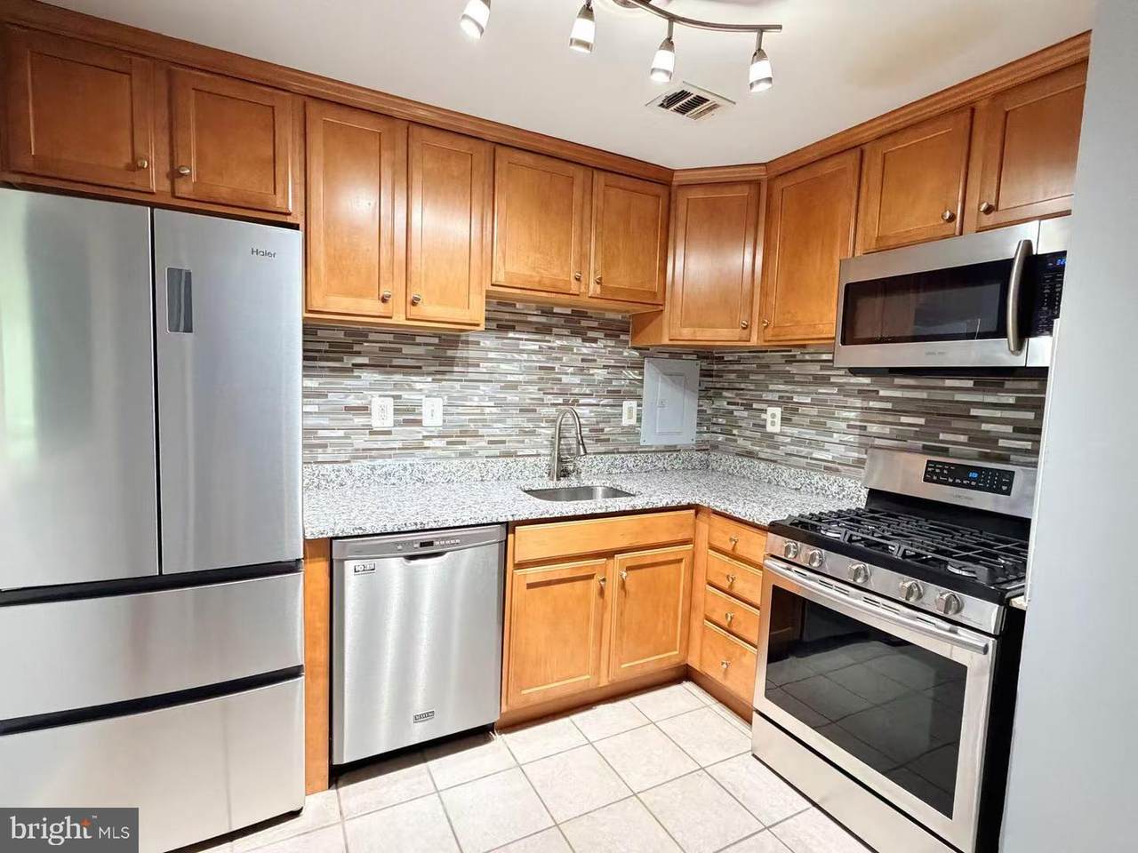 10570 Main Street - Photo 1