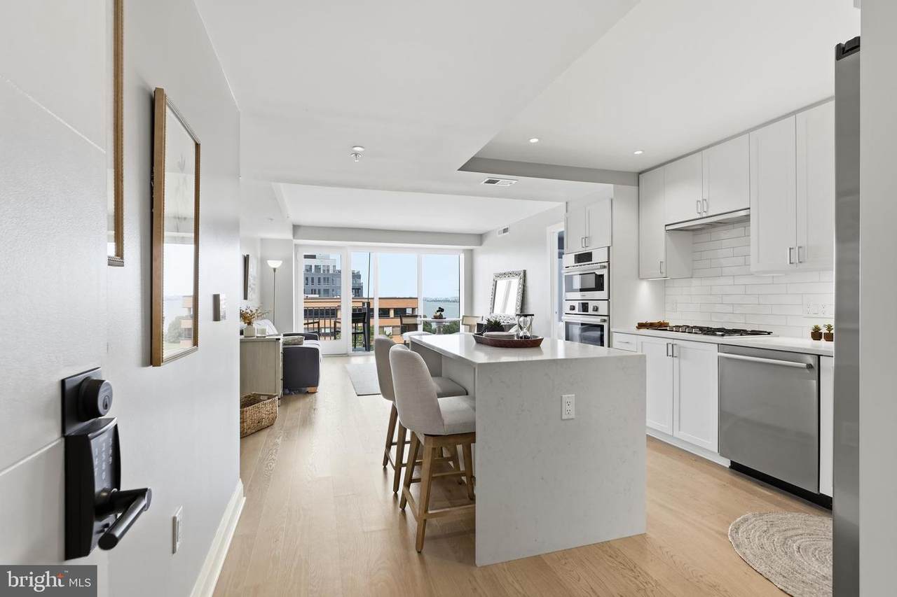 925 Fairfax Street - Photo 1