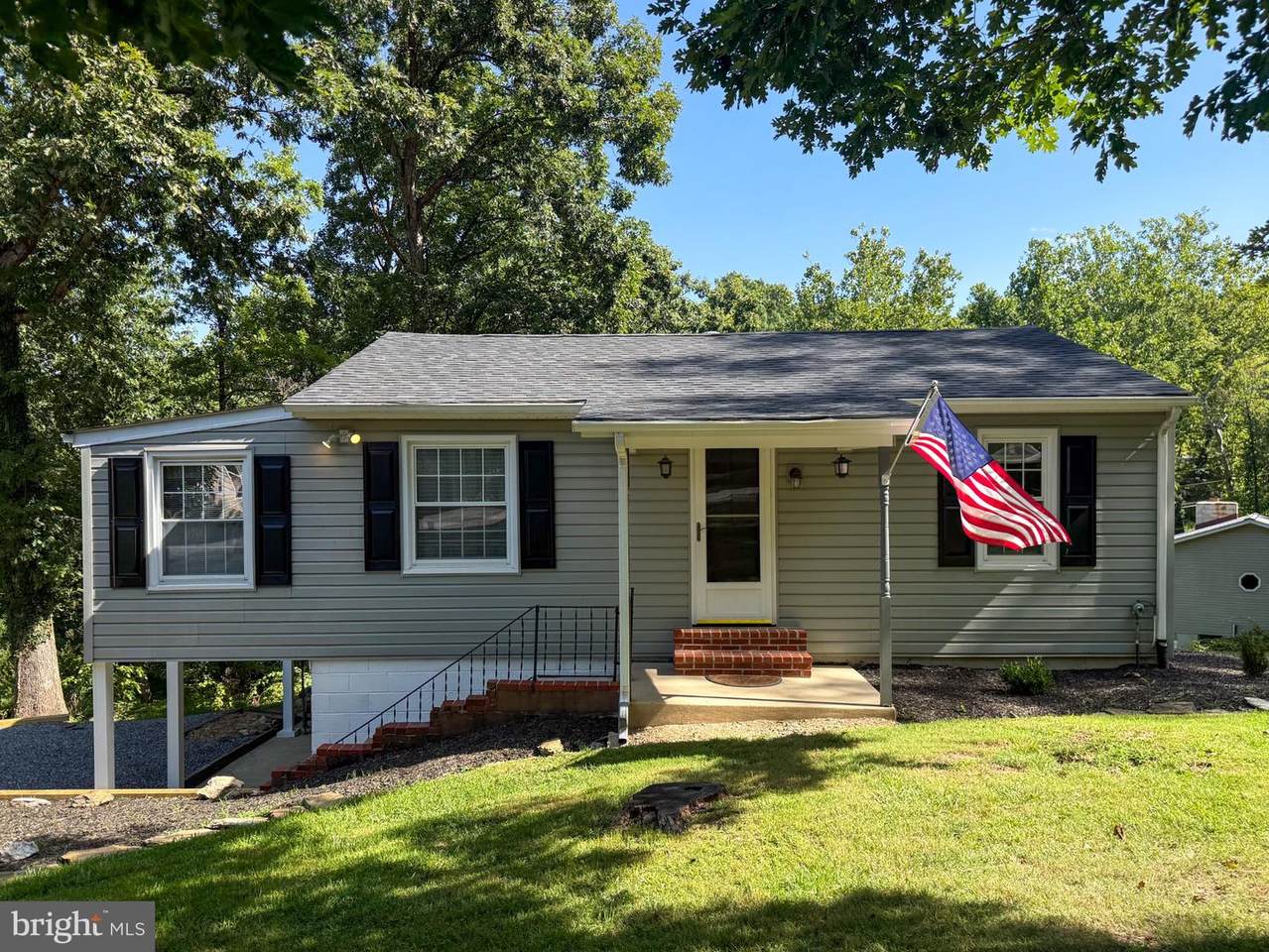 98 Greenwood Road - Photo 1
