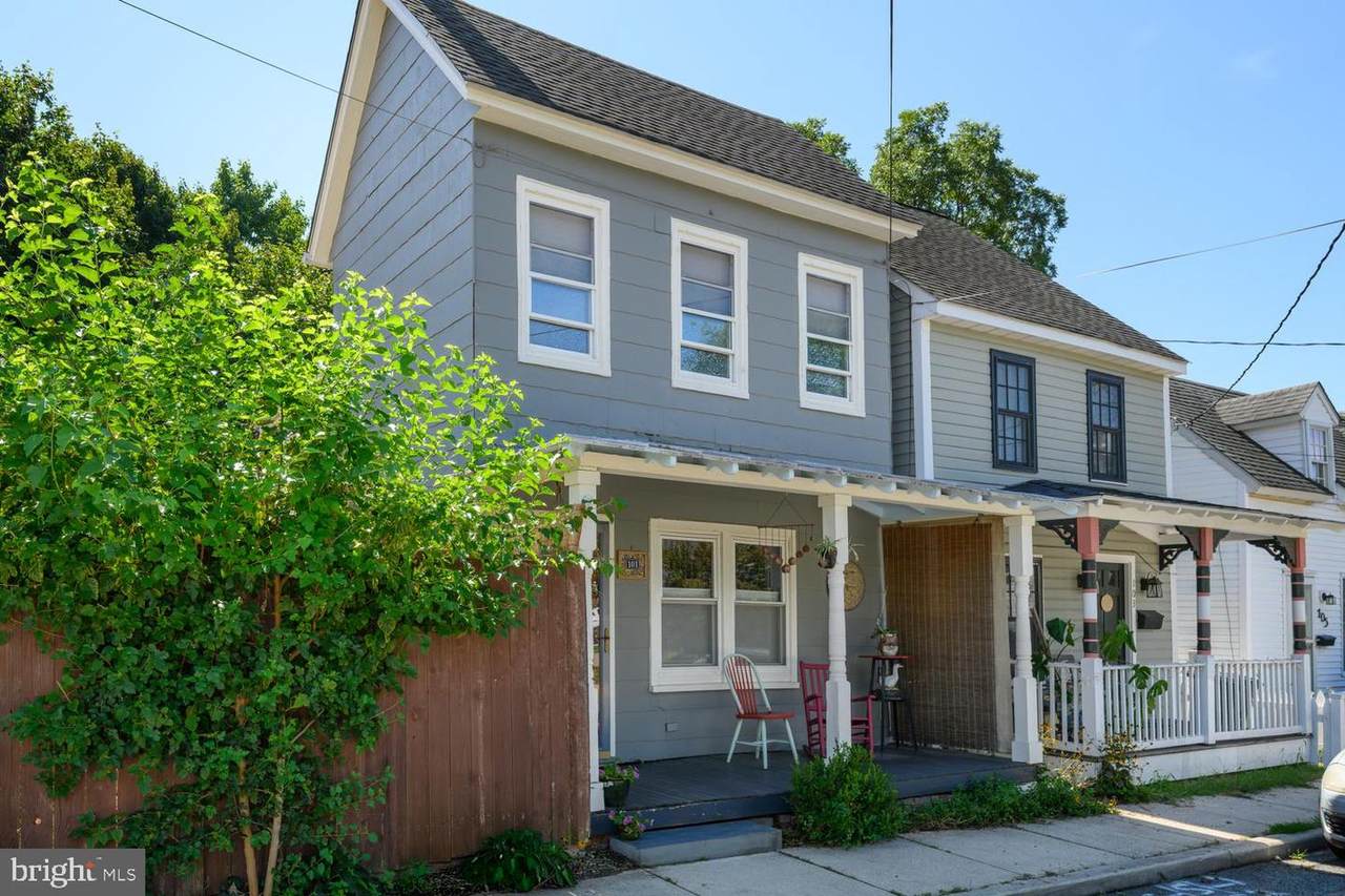 101 College Avenue - Photo 1
