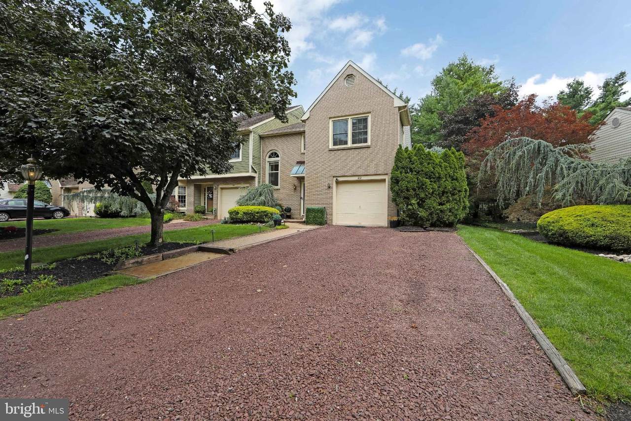 22 Majestic Way - Photo 1